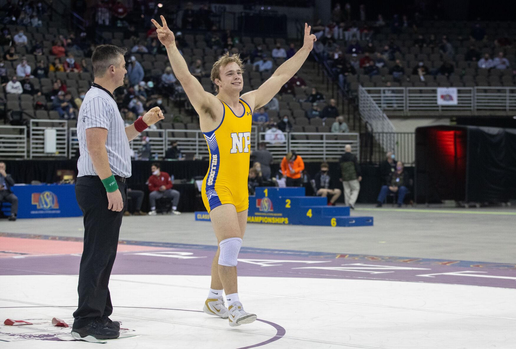 021921-owh-spo-statewrestling-LS28